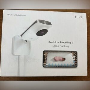 Miku Pro Smart Baby Monitor with Wall Mount Kit